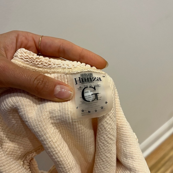 Hunza G Domino one piece - Picture 5 of 5